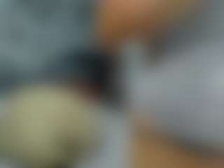 Live cam show with almafancy - Spank MILF on xfollow cams