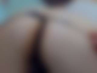 almafancy's Live Sex Cam Show