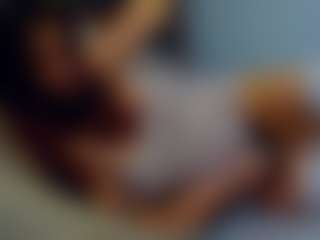 almafancy's Live Sex Cam Show