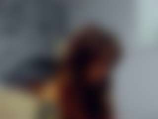 almafancy MILF webcam performer live streaming