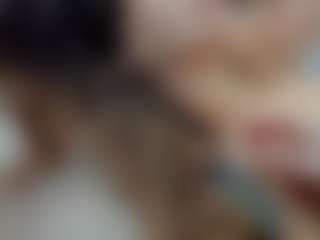 almafancy's Live Sex Cam Show