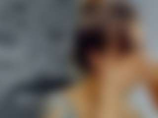 almafancy's Live Sex Cam Show
