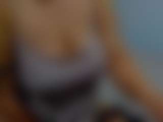 almafancy's Live Sex Cam Show