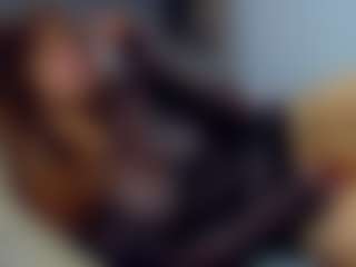Live cam show with almafancy - Fetish MILF on livesexfox.com