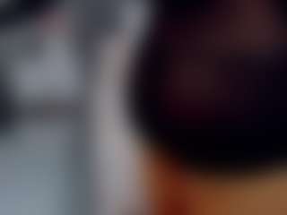 Live cam show with almafancy - Brown Hair MILF on livesexfox.com