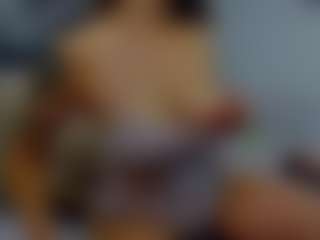 almafancy's Live Sex Cam Show