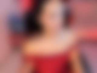 Live cam show with Arabella Swan - Average on Camsoda