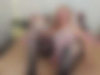 Live cam show with mariannasmily - Mature Toys on Camming Site