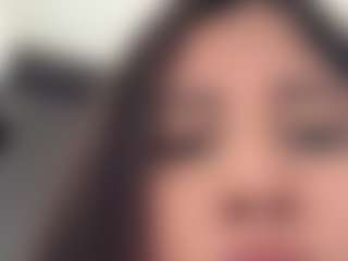 Live cam show with APRIL-ROSES - Squats on eurowanks.com