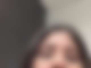 APRIL-ROSES's Live Sex Cam Show