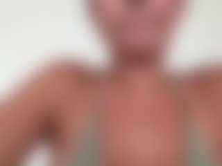 APRIL-ROSES's Live Sex Cam Show