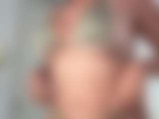 Live cam show with APRIL-ROSES - BBW on justonemore.cc