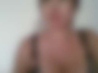 APRIL-ROSES's Live Sex Cam Show