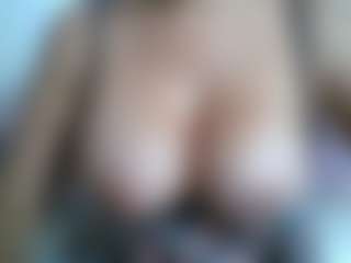 APRIL-ROSES's Live Sex Cam Show