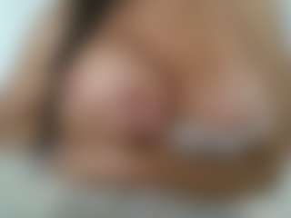 APRIL-ROSES's Live Sex Cam Show