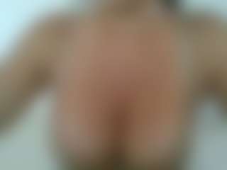 APRIL-ROSES's Live Sex Cam Show