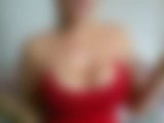 APRIL-ROSES's Live Sex Cam Show