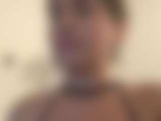 APRIL-ROSES's Live Sex Cam Show