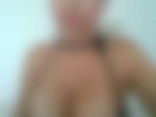 APRIL-ROSES's Live Sex Cam Show