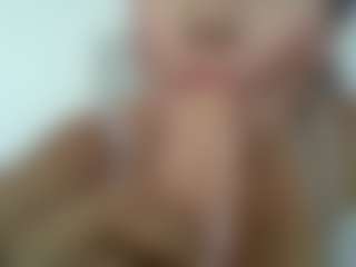 APRIL-ROSES's Live Sex Cam Show