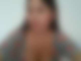 Live cam show with APRIL-ROSES - Latina on Camming Site | colombia