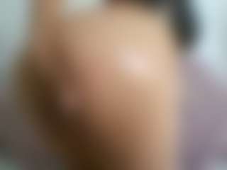 Live cam show with APRIL-ROSES - Big Ass on parknlotfishbdy