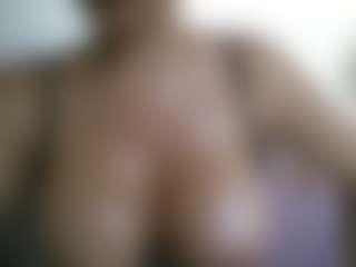 Live cam show with APRIL-ROSES - Big Tits on thefappeningchat.com