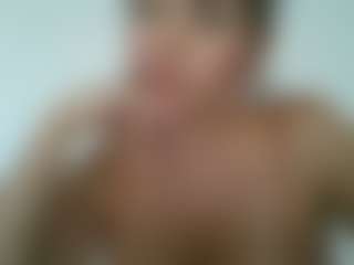 Live cam show with APRIL-ROSES - Latina on Strip Flash - Live Sex Shows | colombia