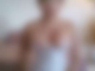 Live cam show with APRIL-ROSES - Cosplay Granny on galaxygirlnitro.com