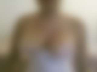 APRIL-ROSES's Live Sex Cam Show