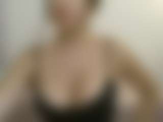 Live cam show with APRIL-ROSES - Lush on TeamSkeetLive