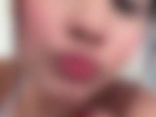 Live cam show with APRIL-ROSES - Mobile on madthumbs