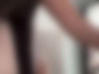 APRIL-ROSES's Live Sex Cam Show