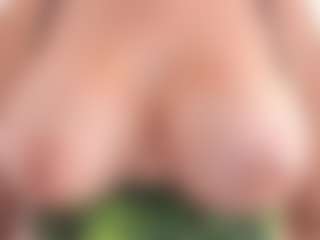 Live cam show with APRIL-ROSES - Tease Toys on Dare Cams