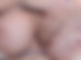 APRIL-ROSES's Live Sex Cam Show