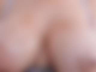 APRIL-ROSES's Live Sex Cam Show