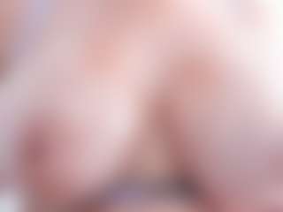 APRIL-ROSES's Live Sex Cam Show