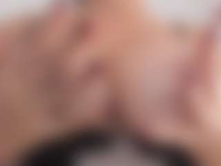 APRIL-ROSES's Live Sex Cam Show