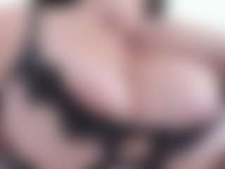 APRIL-ROSES's Live Sex Cam Show