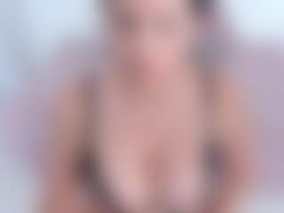 APRIL-ROSES's Live Sex Cam Show