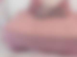 Live cam show with APRIL-ROSES - Cosplay Curvy on SquirtSoMuch