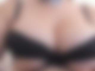 APRIL-ROSES's Live Sex Cam Show
