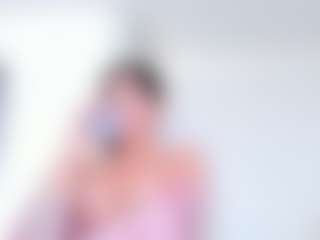 Live cam show with APRIL-ROSES - Latina Petite on Camsoda | colombia