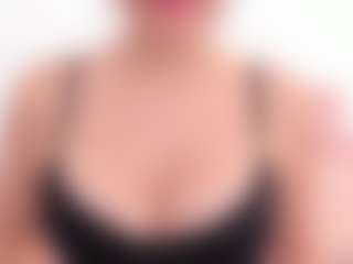 APRIL-ROSES's Live Sex Cam Show
