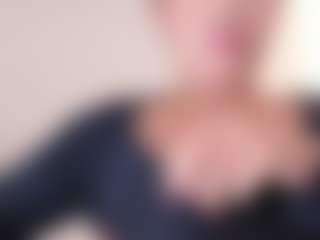 APRIL-ROSES's Live Sex Cam Show
