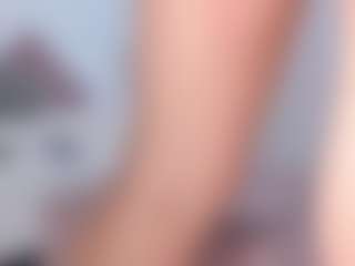 APRIL-ROSES's Live Sex Cam Show