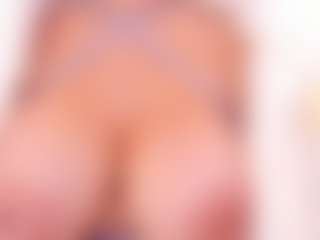 APRIL-ROSES's Live Sex Cam Show