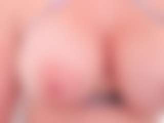 APRIL-ROSES's Live Sex Cam Show