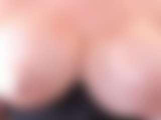 APRIL-ROSES's Live Sex Cam Show