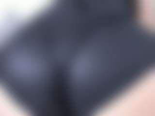 Live cam show with APRIL-ROSES - Shaved Pussy on StripNow